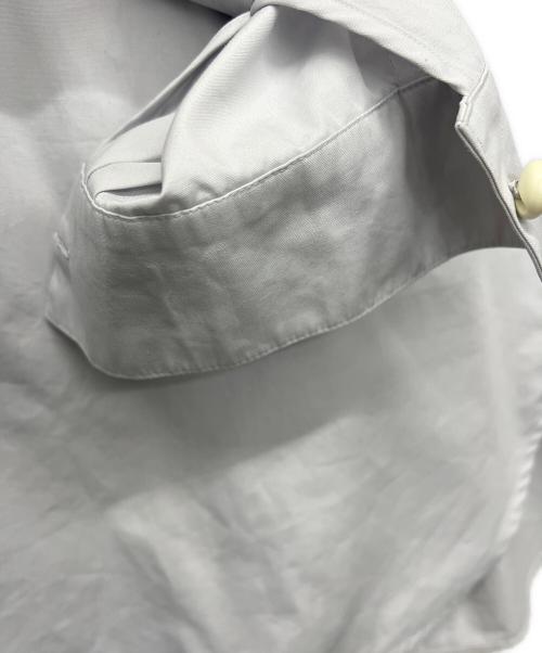 YORI（ヨリ）YORI (ヨリ) キャンディボタンシャツ グレー サイズ:FREEの古着・服飾アイテム