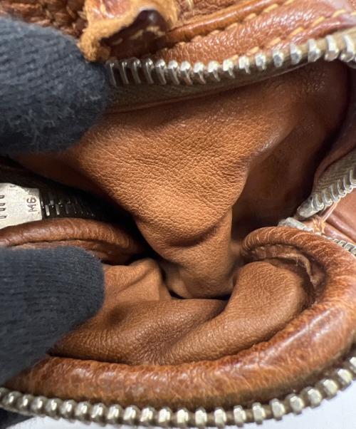 PRADA（プラダ）PRADA (プラダ) ウォッシュドレザーボストンバッグ ブラウンの古着・服飾アイテム