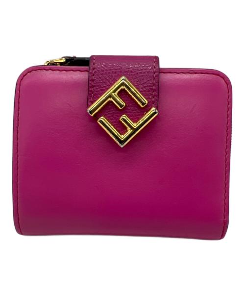 FENDI（フェンディ）FENDI (フェンディ) 2つ折り財布 ピンクの古着・服飾アイテム