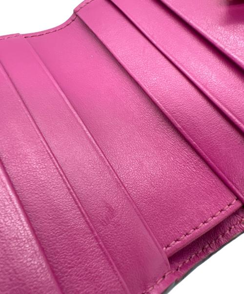 FENDI（フェンディ）FENDI (フェンディ) 2つ折り財布 ピンクの古着・服飾アイテム