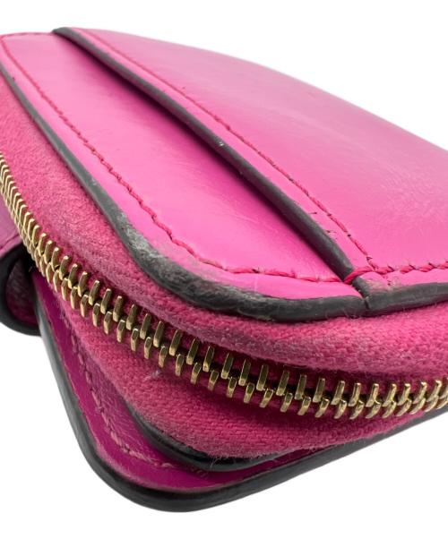 FENDI（フェンディ）FENDI (フェンディ) 2つ折り財布 ピンクの古着・服飾アイテム