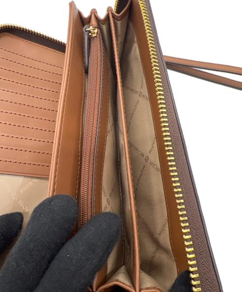 MICHAEL KORS（マイケル・コース）MICHAEL KORS (マイケル・コース) 長財布 ブラウンの古着・服飾アイテム