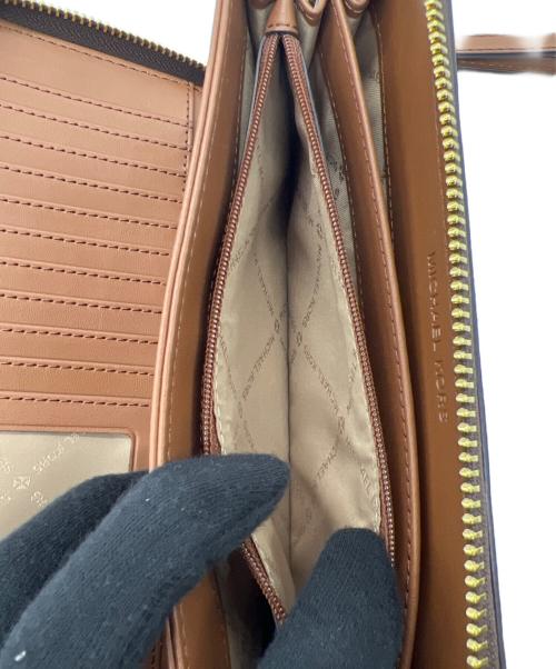 MICHAEL KORS（マイケル・コース）MICHAEL KORS (マイケル・コース) 長財布 ブラウンの古着・服飾アイテム