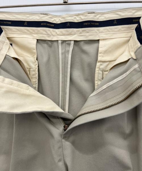 BROOKS BROTHERS（ブルックスブラザーズ）BROOKS BROTHERS (ブルックスブラザーズ) タックパンツ ベージュ サイズ:W32×L32の古着・服飾アイテム
