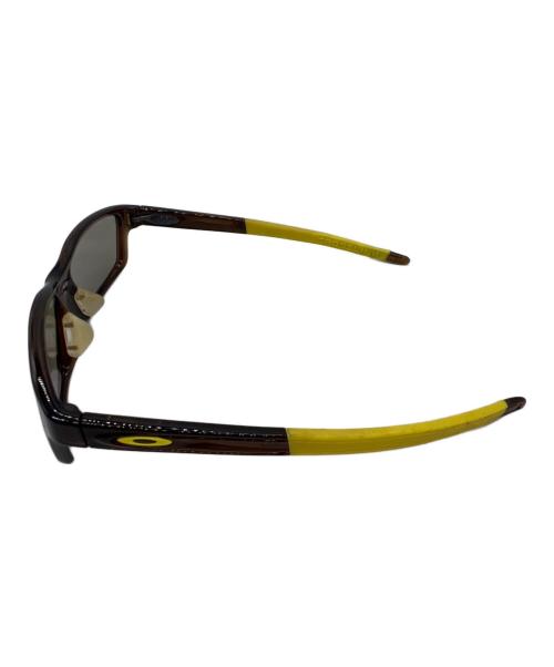 OAKLEY（オークリー）OAKLEY (オークリー) サングラス ブラウン×イエローの古着・服飾アイテム