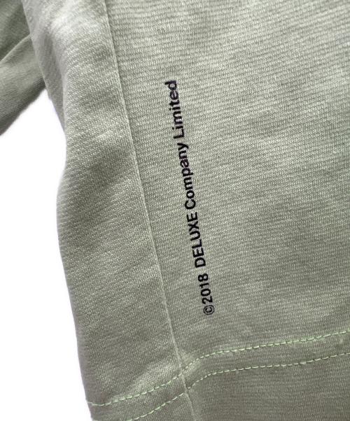 Deluxe 2003（デラックス）Deluxe 2003 (デラックス) ロングスリーブTシャツ グリーン サイズ:Mの古着・服飾アイテム