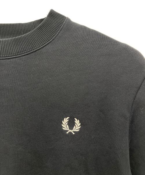 FRED PERRY（フレッドペリー）FRED PERRY (フレッドペリー) Crew Neck Sweatshirt ネイビー サイズ:Mの古着・服飾アイテム