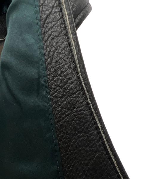 HARLEY-DAVIDSON（ハーレーダビッドソン）HARLEY-DAVIDSON (ハーレーダビッドソン) カウレザーベスト ブラック サイズ:LLの古着・服飾アイテム