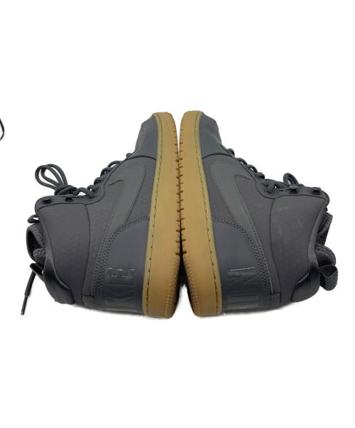 NIKE（ナイキ）NIKE (ナイキ) Court Borough Mid Winter グレー サイズ:27.5の古着・服飾アイテム