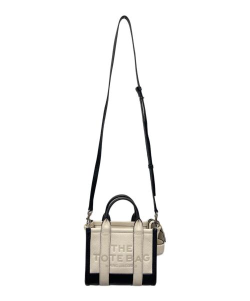 MARC JACOBS（マークジェイコブス）MARC JACOBS (マークジェイコブス) 2WAYショルダーバッグ ホワイト×ブラックの古着・服飾アイテム