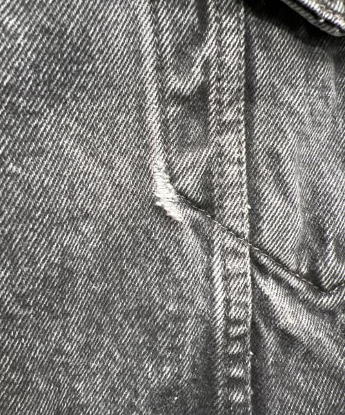 LEVI'S（リーバイス）LEVI'S (リーバイス) デニムジャケット ブラック サイズ:Lの古着・服飾アイテム