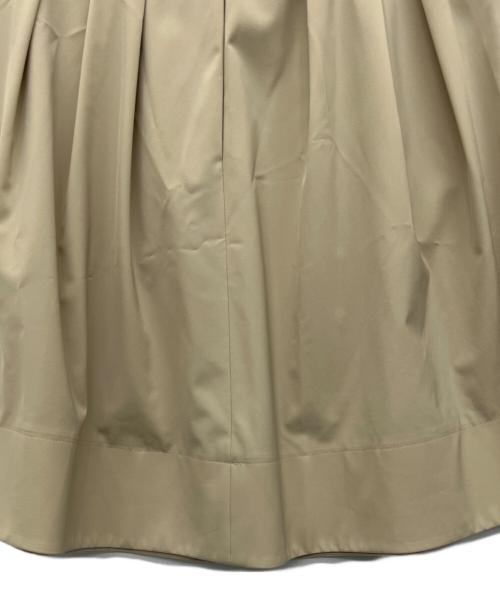 FOXEY NEWYORK（フォクシーニューヨーク）FOXEY NEWYORK (フォクシーニューヨーク) スカート ベージュ サイズ:40の古着・服飾アイテム