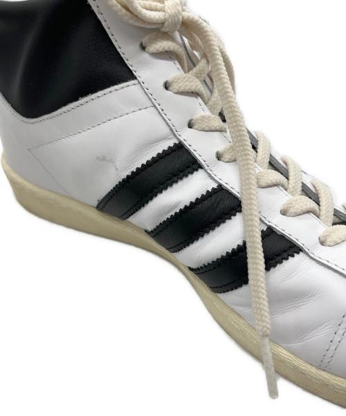 adidas（アディダス）adidas (アディダス) JABBAR HI ホワイト サイズ:27.5の古着・服飾アイテム