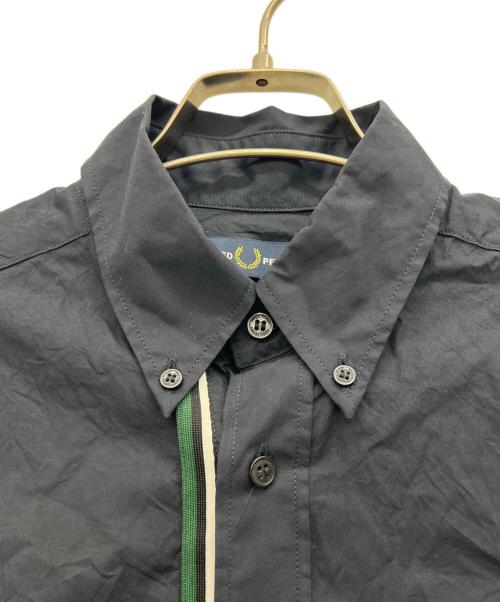 FRED PERRY（フレッドペリー）FRED PERRY (フレッドペリー) 長袖シャツ ネイビー サイズ:XSの古着・服飾アイテム