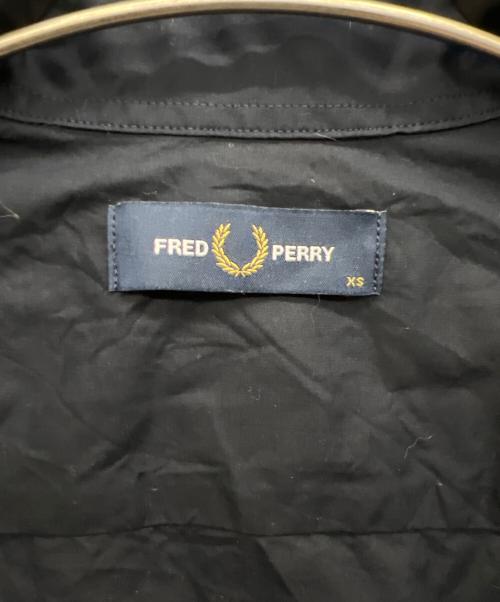 FRED PERRY（フレッドペリー）FRED PERRY (フレッドペリー) 長袖シャツ ネイビー サイズ:XSの古着・服飾アイテム