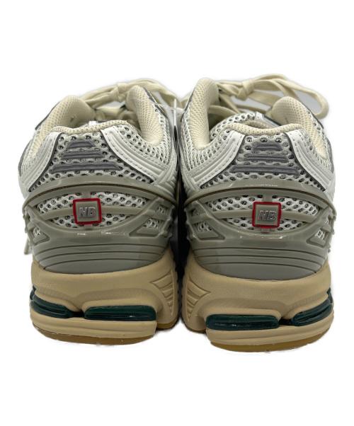 NEW BALANCE（ニューバランス）NEW BALANCE (ニューバランス) ローカットスニーカー ホワイト×グリーン サイズ:27.5の古着・服飾アイテム