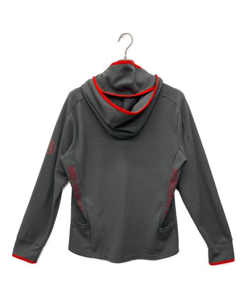 NIKE（ナイキ）NIKE (ナイキ) プルオーバーパーカー グレー サイズ:Lの古着・服飾アイテム