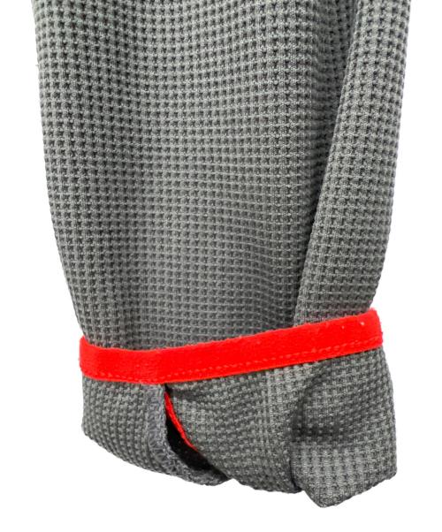 NIKE（ナイキ）NIKE (ナイキ) プルオーバーパーカー グレー サイズ:Lの古着・服飾アイテム