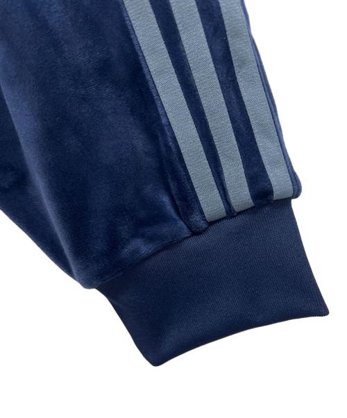 adidas（アディダス）adidas (アディダス) ベロアトラックジャケット ブルー サイズ:Lの古着・服飾アイテム