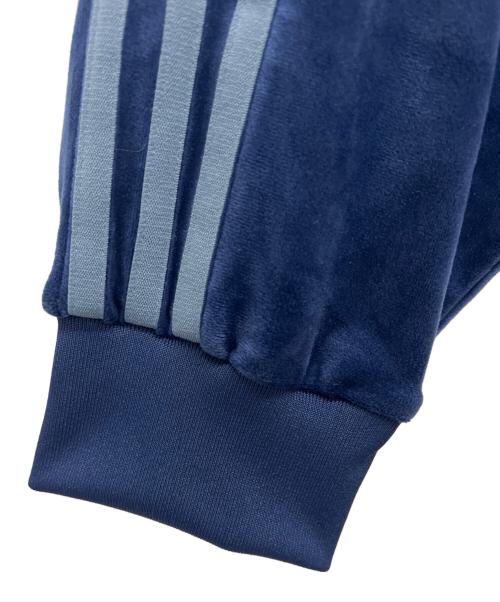 adidas（アディダス）adidas (アディダス) ベロアトラックジャケット ブルー サイズ:Lの古着・服飾アイテム