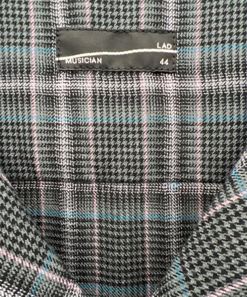 LAD MUSICIAN（ラッドミュージシャン）LAD MUSICIAN (ラッドミュージシャン) 半袖シャツ グリーン サイズ:44の古着・服飾アイテム