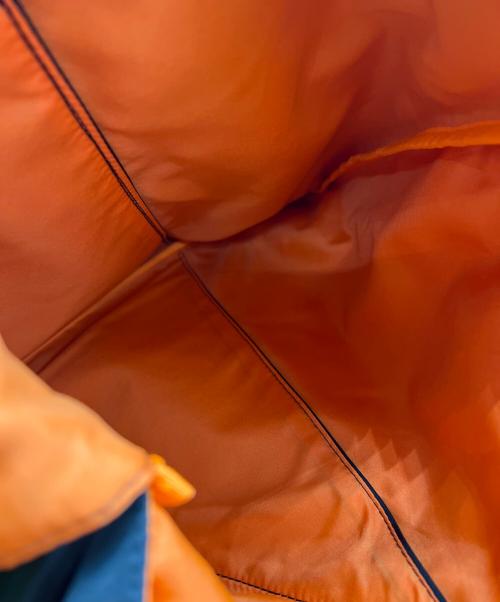 Risley（リズレー）Risley (リズレー) OUTDOOR PRODUCTS (アウトドア プロダクツ) トライアングルフリルバッグ ブラックの古着・服飾アイテム