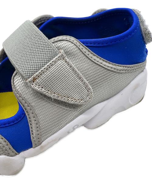 NIKE（ナイキ）NIKE (ナイキ) WMNS AIR RIFT グレー サイズ:24の古着・服飾アイテム