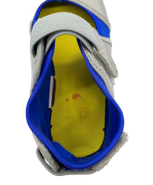 NIKE（ナイキ）NIKE (ナイキ) WMNS AIR RIFT グレー サイズ:24の古着・服飾アイテム
