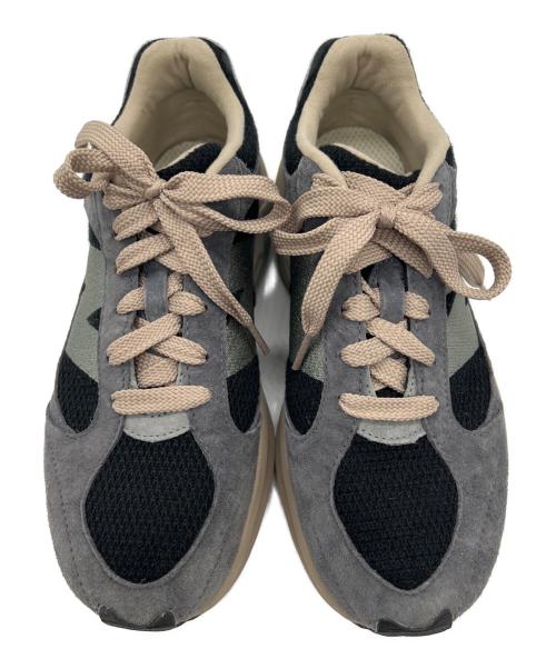 NEW BALANCE（ニューバランス）NEW BALANCE (ニューバランス) Warped Runner グレー×ベージュ サイズ:26.5の古着・服飾アイテム