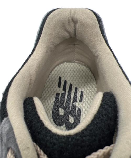 NEW BALANCE（ニューバランス）NEW BALANCE (ニューバランス) Warped Runner グレー×ベージュ サイズ:26.5の古着・服飾アイテム