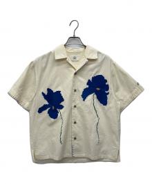 CAMPHOR WOOD（カンファーウッド）の古着「flower embroideryshirt」｜アイボリー