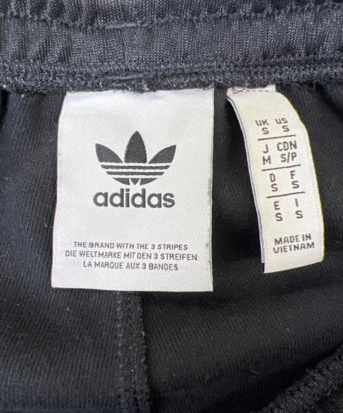 adidas Originals（アディダスオリジナル）adidas Originals (アディダスオリジナル) Q4 FS トラックパンツ ブラック サイズ:Mの古着・服飾アイテム