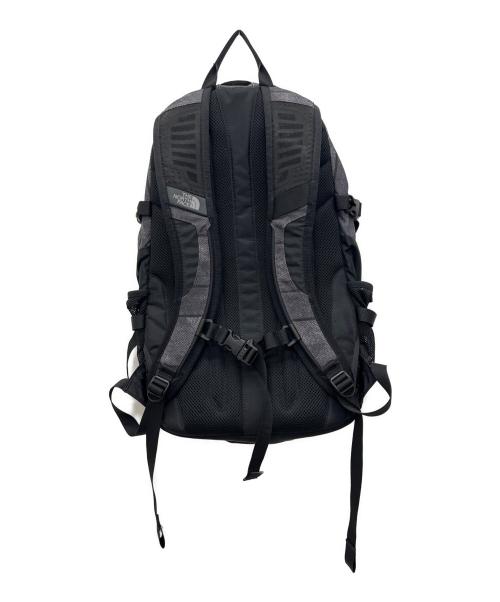 THE NORTH FACE（ザ ノース フェイス）THE NORTH FACE (ザ ノース フェイス) リュック　	HOT SHOT ブラック×グレーの古着・服飾アイテム