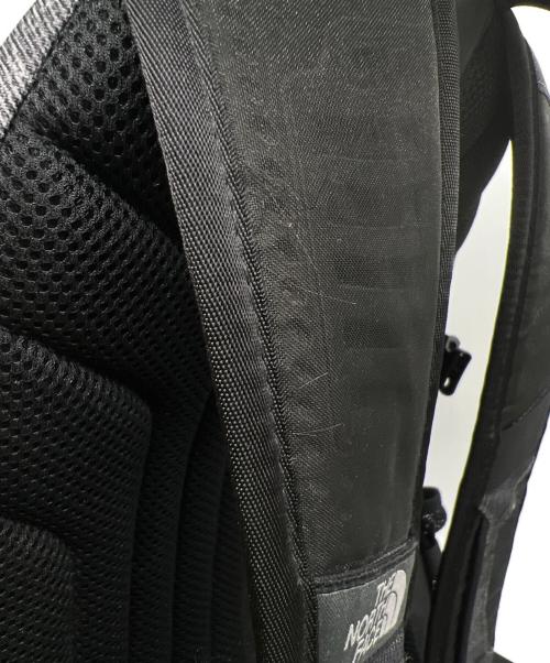 THE NORTH FACE（ザ ノース フェイス）THE NORTH FACE (ザ ノース フェイス) リュック　	HOT SHOT ブラック×グレーの古着・服飾アイテム
