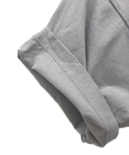 Needles（ニードルズ）Needles (ニードルズ) SASQUATCHfabrix. (サスクワッチファブリックス) 半袖Tシャツ グレー サイズ:Lの古着・服飾アイテム