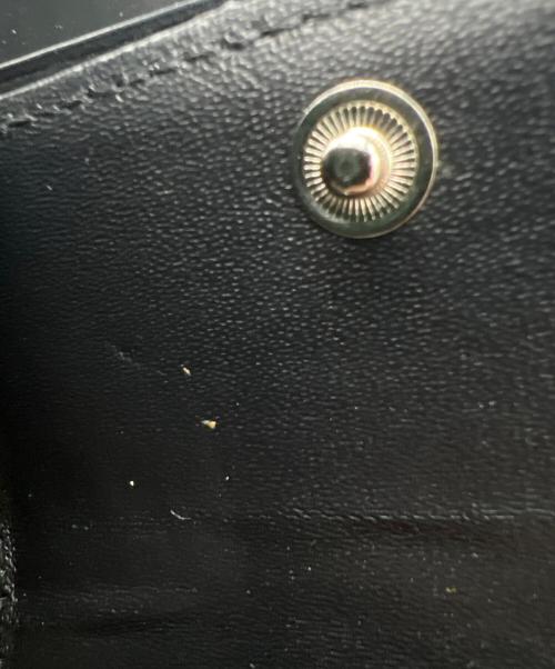 Yohji Yamamoto pour homme（ヨウジヤマモト プールオム）Yohji Yamamoto pour homme (ヨウジヤマモト プールオム) 2つ折り財布 COW LEATHER FASTENER WALLET S ブラックの古着・服飾アイテム