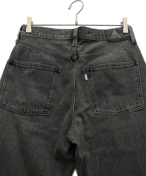 LEVI'S（リーバイス）LEVI'S (リーバイス) デニムパンツ グレー サイズ:W28×L32の古着・服飾アイテム