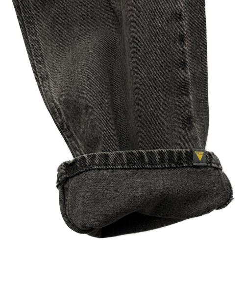 LEVI'S（リーバイス）LEVI'S (リーバイス) デニムパンツ グレー サイズ:W28×L32の古着・服飾アイテム