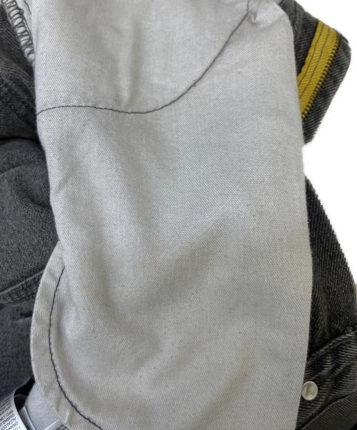 LEVI'S（リーバイス）LEVI'S (リーバイス) デニムパンツ グレー サイズ:W28×L32の古着・服飾アイテム