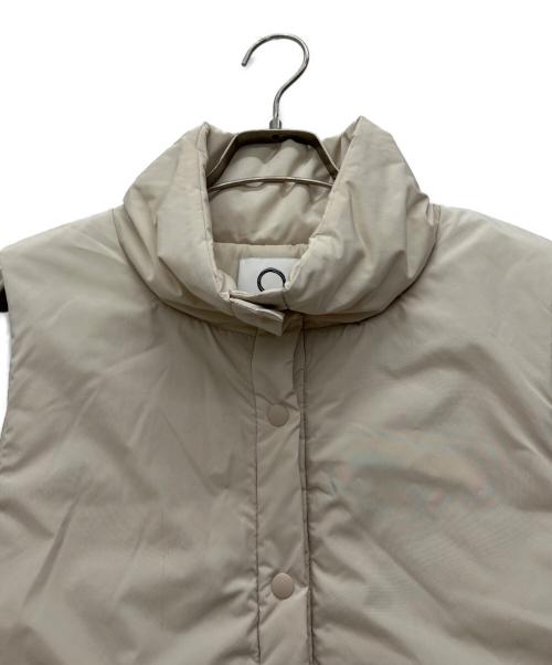 MARW UNITED ARROWS（マルゥ ユナイテッドアローズ）MARW UNITED ARROWS (マルゥ ユナイテッドアローズ) ショート丈中綿ベスト ベージュ サイズ:不明の古着・服飾アイテム