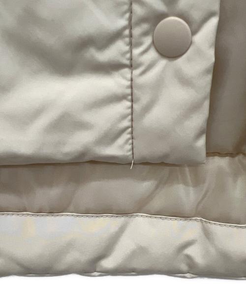 MARW UNITED ARROWS（マルゥ ユナイテッドアローズ）MARW UNITED ARROWS (マルゥ ユナイテッドアローズ) ショート丈中綿ベスト ベージュ サイズ:不明の古着・服飾アイテム