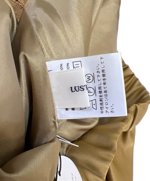 lusteek（ラスティーク）lusteek (ラスティーク) サテンフレアスカート ブラウン サイズ:38の古着・服飾アイテム