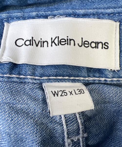 Calvin Klein Jeans（カルバンクラインジーンズ）Calvin Klein Jeans (カルバンクラインジーンズ) デニムパンツ ブルー サイズ:W25×L30の古着・服飾アイテム
