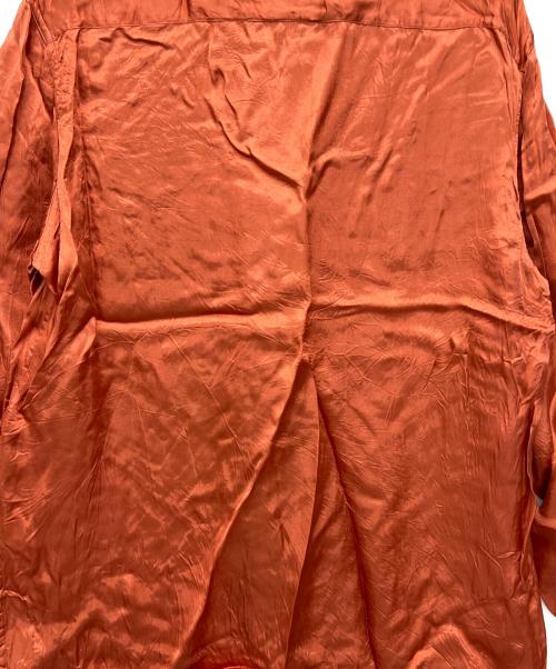 DAIRIKU（ダイリク）DAIRIKU (ダイリク) サテンシャツ オレンジ サイズ:Mの古着・服飾アイテム
