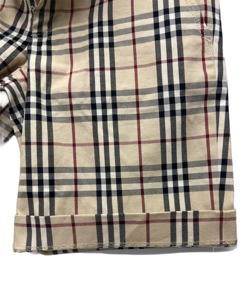 BURBERRY BLUE LABEL（バーバリー ブルー レーベル）BURBERRY BLUE LABEL (バーバリー ブルー レーベル) ハーフパンツ ベージュ サイズ:38の古着・服飾アイテム