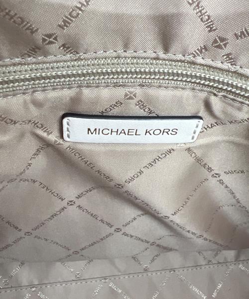 MICHAEL KORS（マイケルコース）MICHAEL KORS (マイケルコース) トートバッグ ホワイトの古着・服飾アイテム
