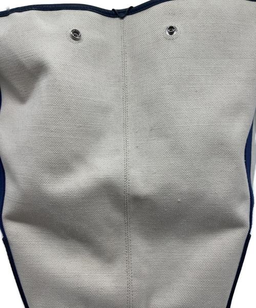 BALENCIAGA（バレンシアガ）BALENCIAGA (バレンシアガ) トートバッグ アイボリー×ネイビーの古着・服飾アイテム