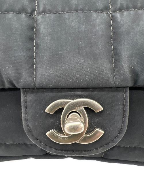 CHANEL（シャネル）CHANEL (シャネル) チョコバーナイロンチェーンショルダーバッグ ブラックの古着・服飾アイテム