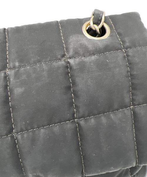 CHANEL（シャネル）CHANEL (シャネル) チョコバーナイロンチェーンショルダーバッグ ブラックの古着・服飾アイテム
