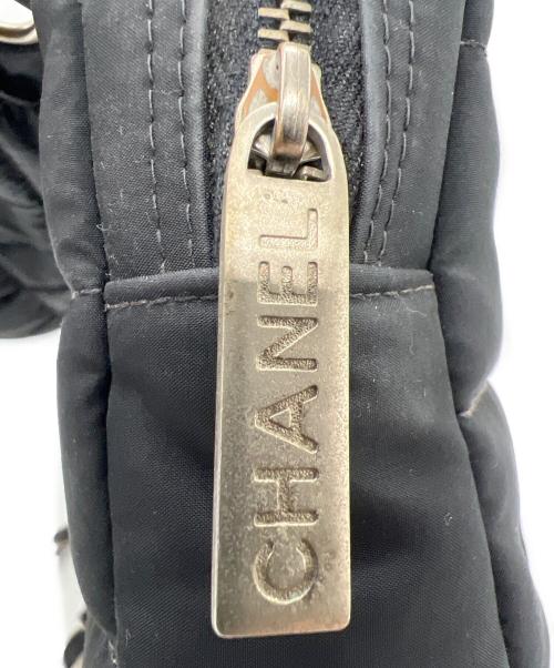 CHANEL（シャネル）CHANEL (シャネル) チョコバーナイロンチェーンショルダーバッグ ブラックの古着・服飾アイテム